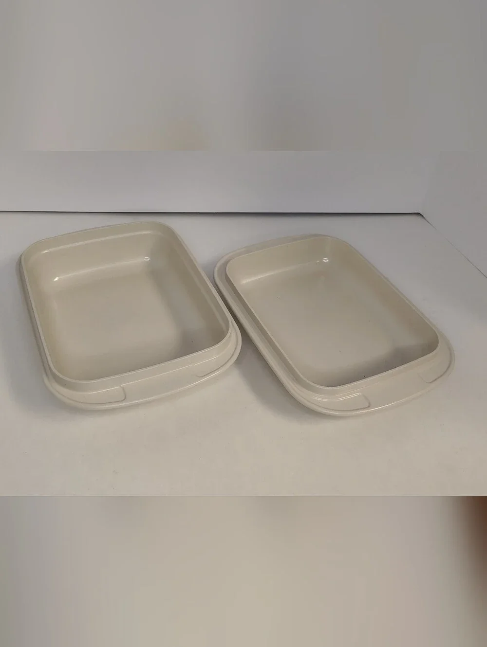 Tupperware Beige Rectangular Container Set Of 2. 1 Qt and 3/4 qt Microwave Safe.
